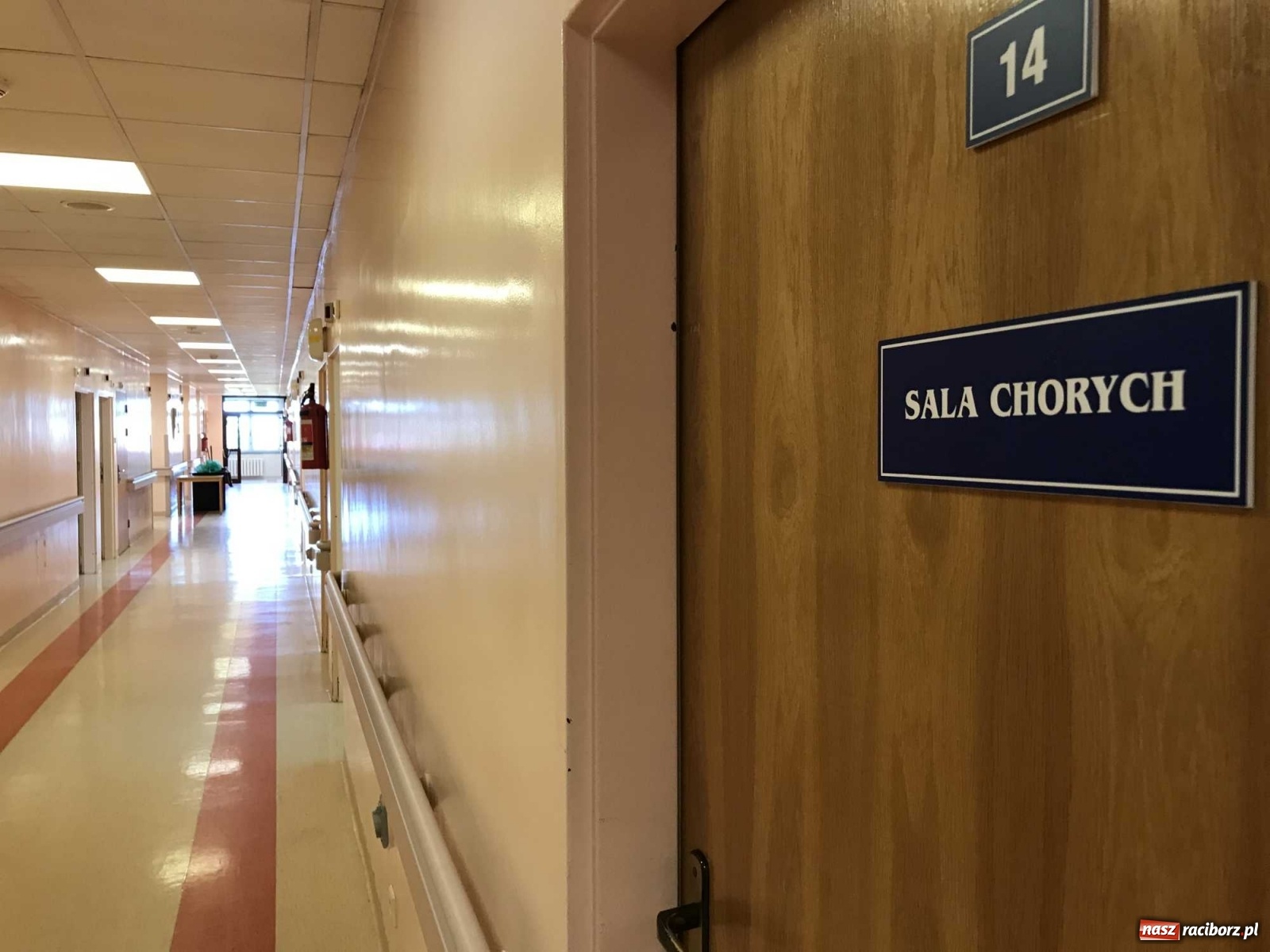 Zdjęcie w galerii na portalu naszraciborz.pl: Szpital w Raciborzu szykuje się na przyjęcia pacjentów niecovidowych. Najważniejsze informacje oraz WIDEO z przygotowanych sal wiadomości z regionu