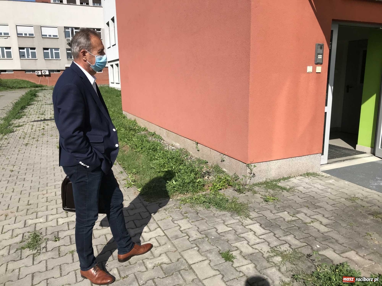Zdjęcie w galerii na portalu naszraciborz.pl: Szpital w Raciborzu szykuje się na przyjęcia pacjentów niecovidowych. Najważniejsze informacje oraz WIDEO z przygotowanych sal wiadomości z regionu