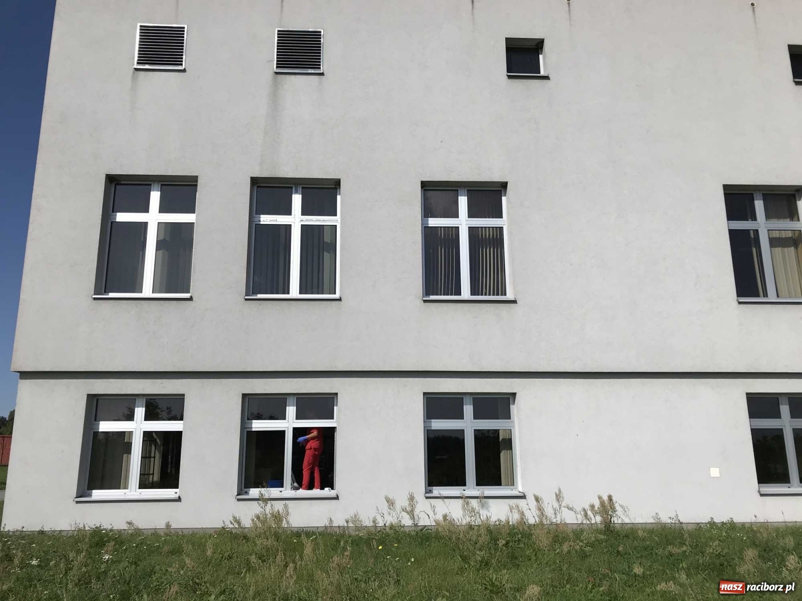 Zdjęcie w galerii na portalu naszraciborz.pl: Szpital w Raciborzu szykuje się na przyjęcia pacjentów niecovidowych. Najważniejsze informacje oraz WIDEO z przygotowanych sal wiadomości z regionu