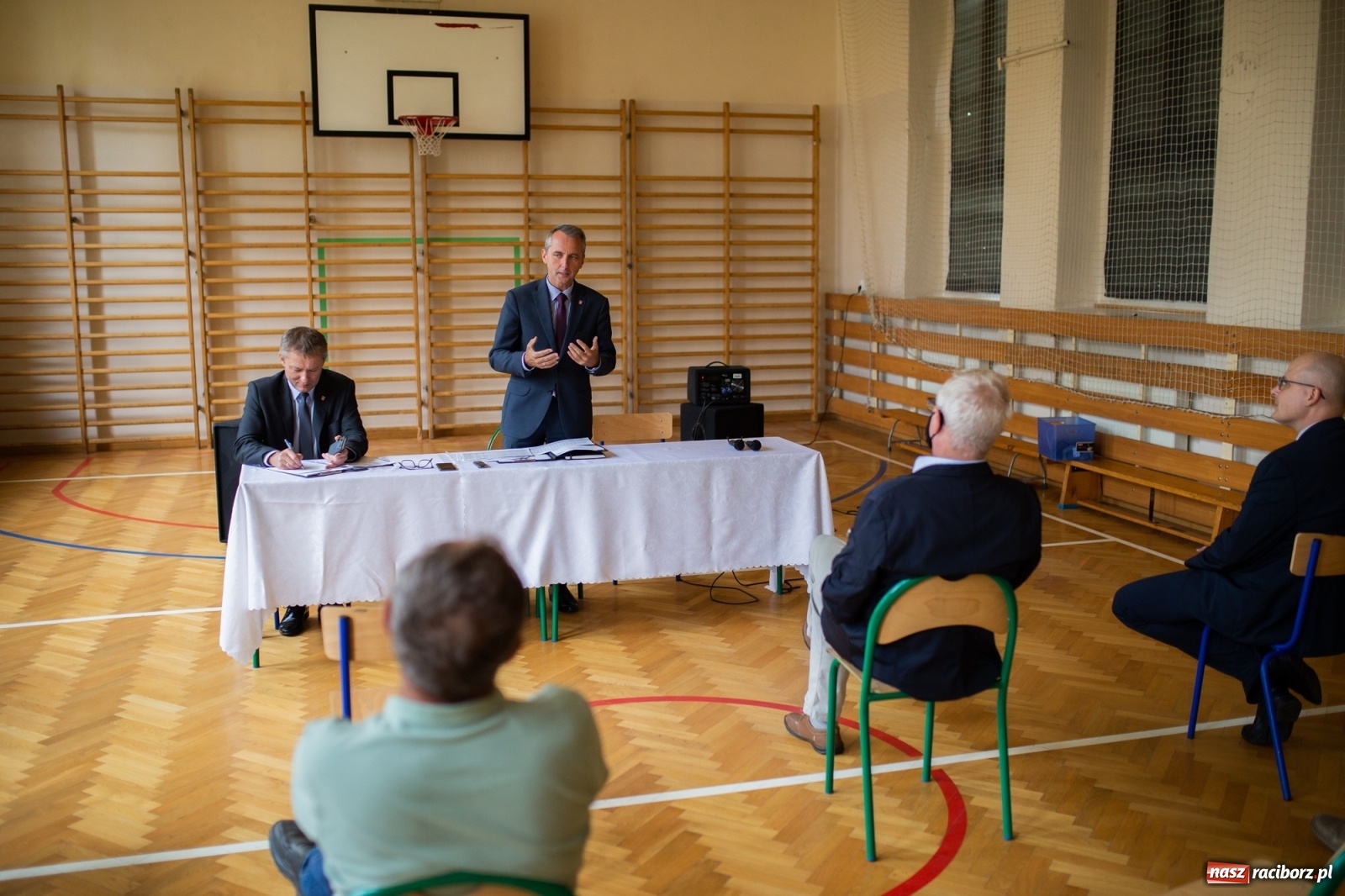 Zdjęcie w galerii na portalu naszraciborz.pl: Słaba frekwencja na spotkaniach z prezydentem  wiadomości z regionu