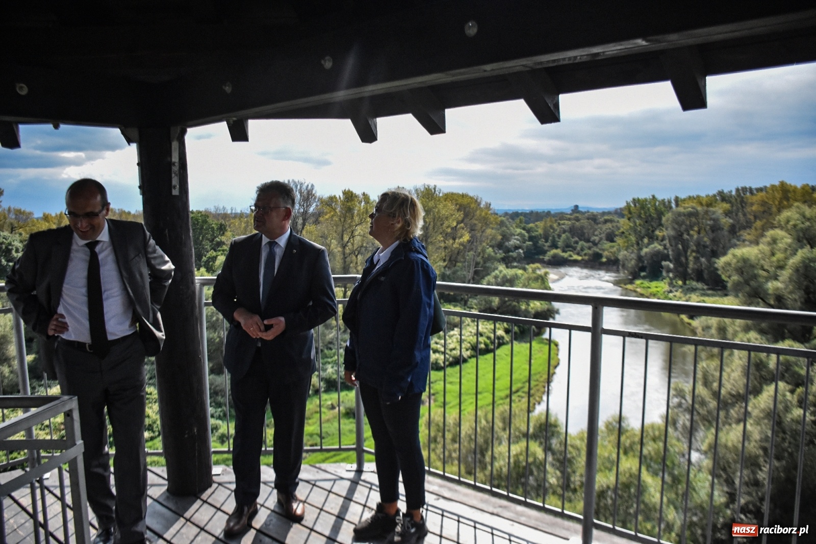 Zdjęcie w galerii na portalu naszraciborz.pl: W Chałupkach rozmawiano o kanale Odra-Dunaj-Łaba  wiadomości z regionu