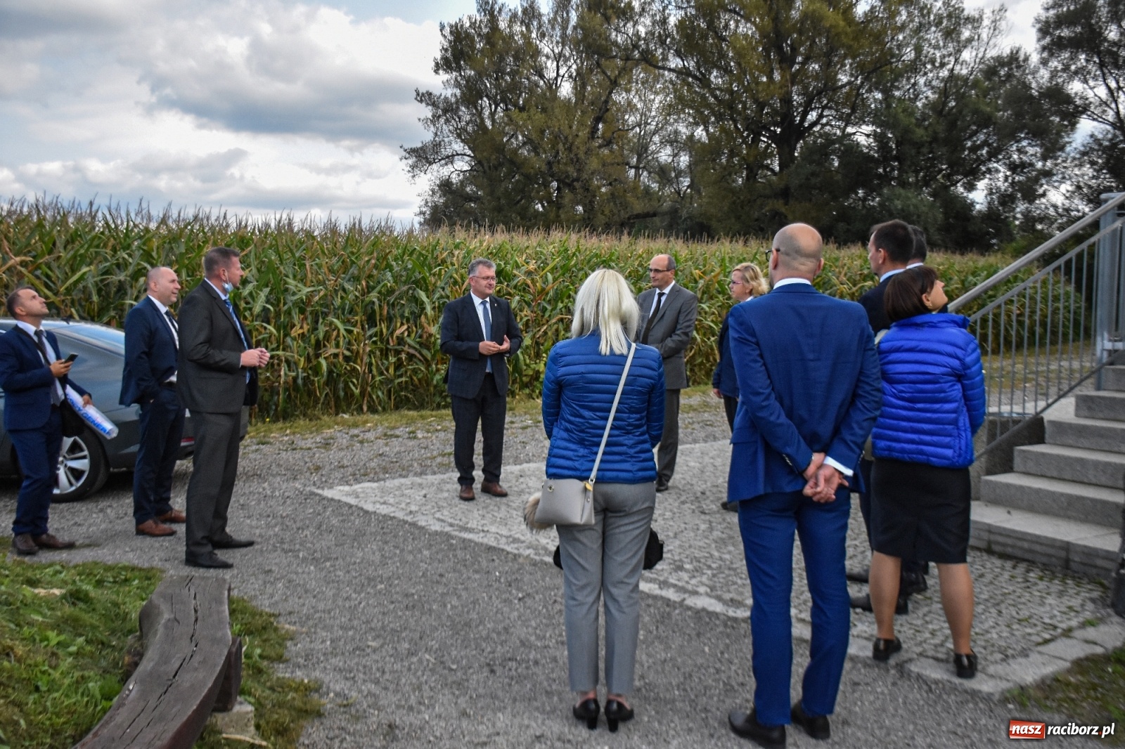 Zdjęcie w galerii na portalu naszraciborz.pl: W Chałupkach rozmawiano o kanale Odra-Dunaj-Łaba  wiadomości z regionu