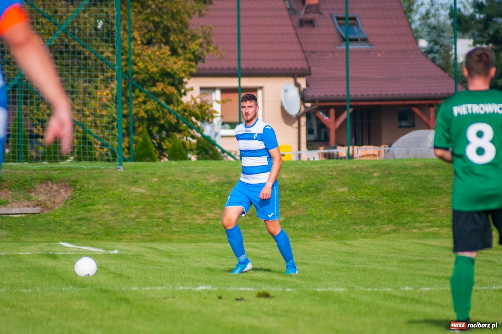 Zdjęcie w galerii na portalu naszraciborz.pl: A klasa. Pierwsza wygrana Startu Pietrowice Wielkie. Chałupki wciąż na dnie [FOTO i WIDEO]  wiadomości z regionu