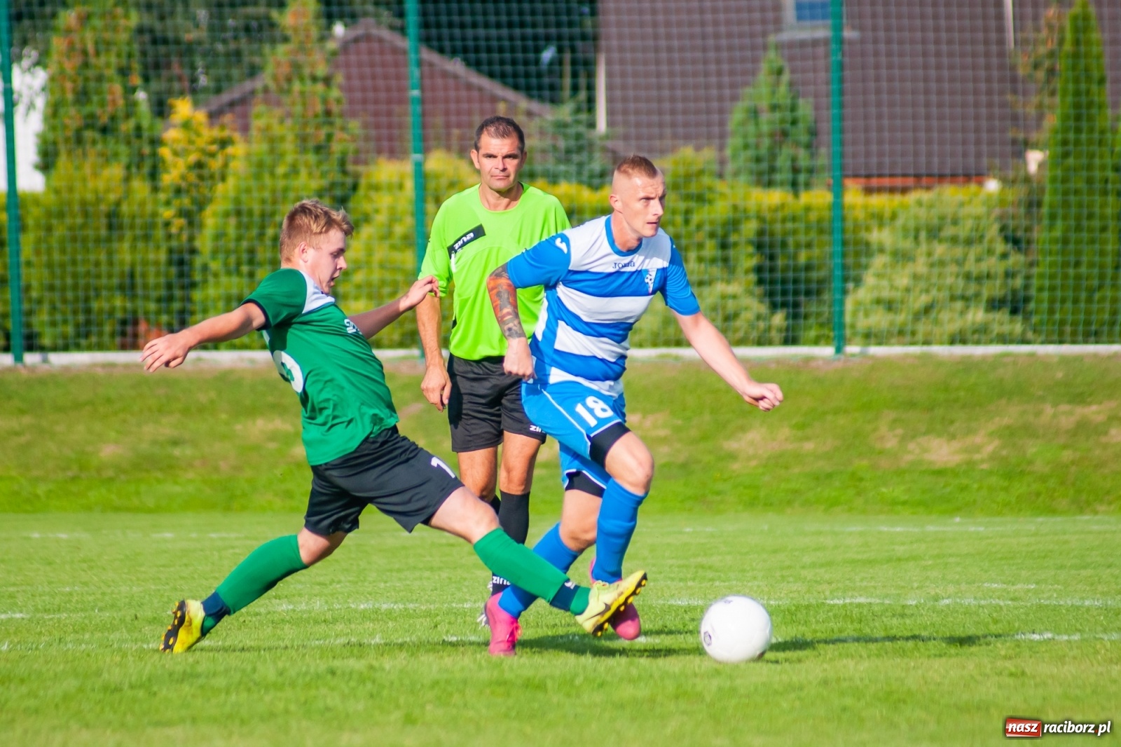 Zdjęcie w galerii na portalu naszraciborz.pl: A klasa. Pierwsza wygrana Startu Pietrowice Wielkie. Chałupki wciąż na dnie [FOTO i WIDEO]  wiadomości z regionu