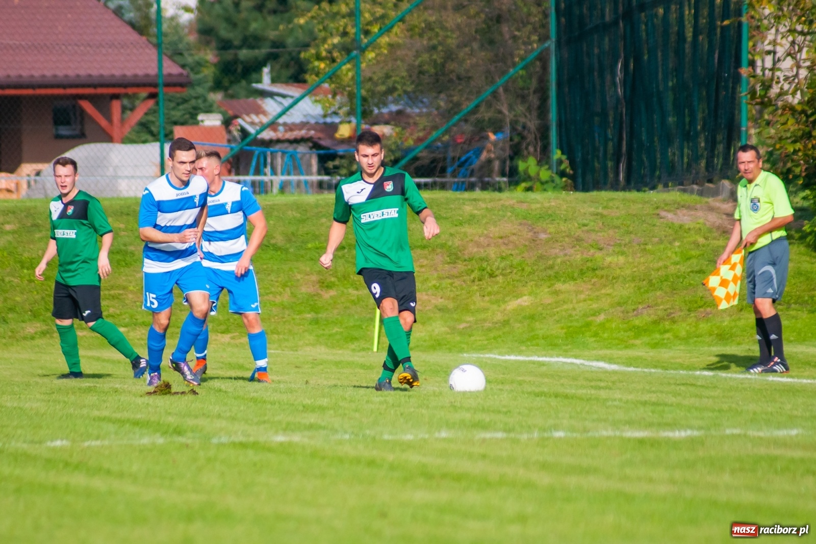 Zdjęcie w galerii na portalu naszraciborz.pl: A klasa. Pierwsza wygrana Startu Pietrowice Wielkie. Chałupki wciąż na dnie [FOTO i WIDEO]  wiadomości z regionu