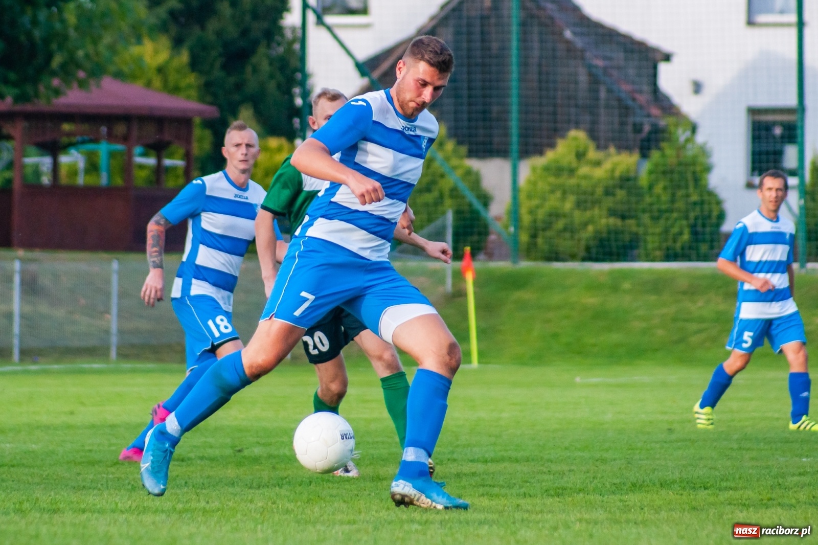Zdjęcie w galerii na portalu naszraciborz.pl: A klasa. Pierwsza wygrana Startu Pietrowice Wielkie. Chałupki wciąż na dnie [FOTO i WIDEO]  wiadomości z regionu