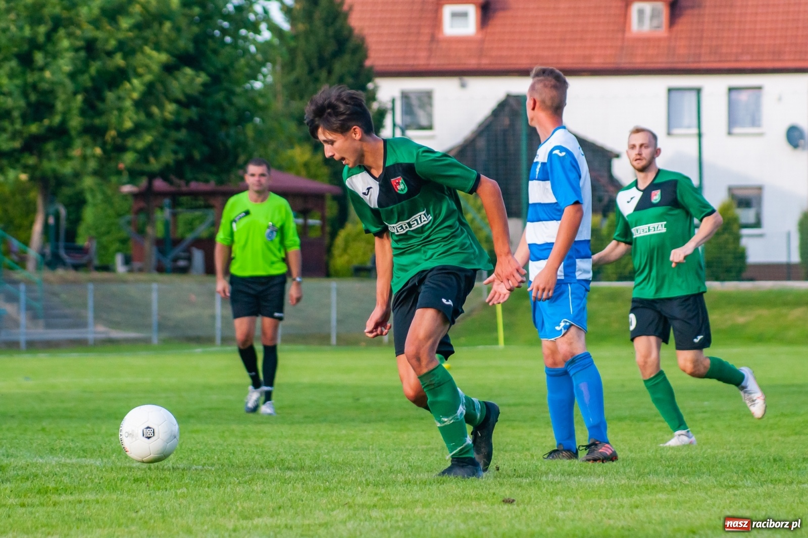 Zdjęcie w galerii na portalu naszraciborz.pl: A klasa. Pierwsza wygrana Startu Pietrowice Wielkie. Chałupki wciąż na dnie [FOTO i WIDEO]  wiadomości z regionu