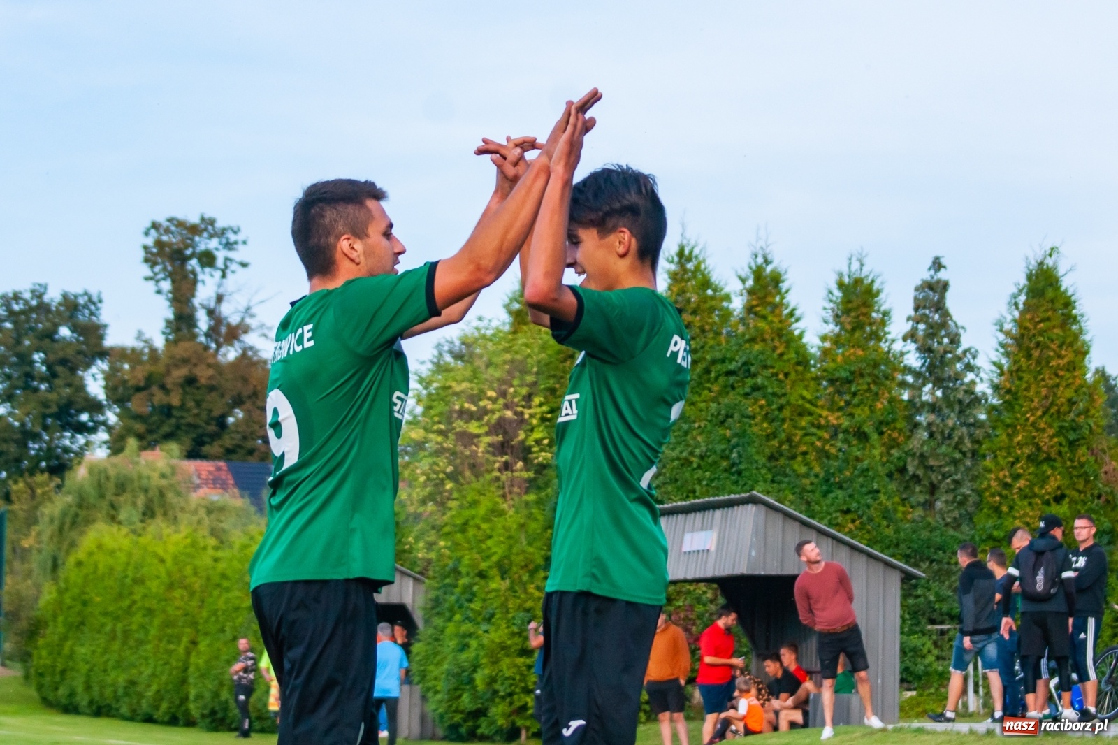 Zdjęcie w galerii na portalu naszraciborz.pl: A klasa. Pierwsza wygrana Startu Pietrowice Wielkie. Chałupki wciąż na dnie [FOTO i WIDEO]  wiadomości z regionu