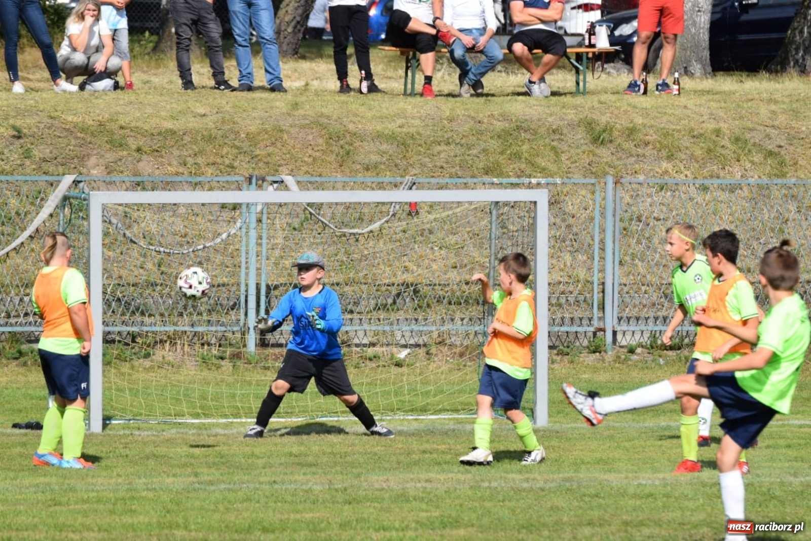 Zdjęcie w galerii na portalu naszraciborz.pl: Drugi dzień piłkarskiej rywalizacji w Górkach Śląskich [WIDEO] wiadomości z regionu