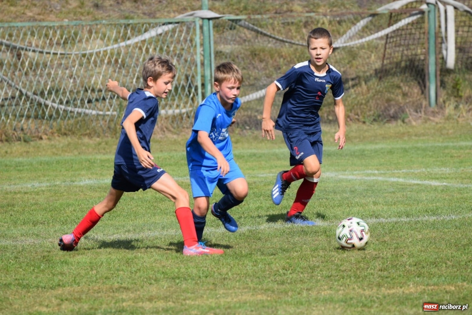 Zdjęcie w galerii na portalu naszraciborz.pl: Drugi dzień piłkarskiej rywalizacji w Górkach Śląskich [WIDEO] wiadomości z regionu