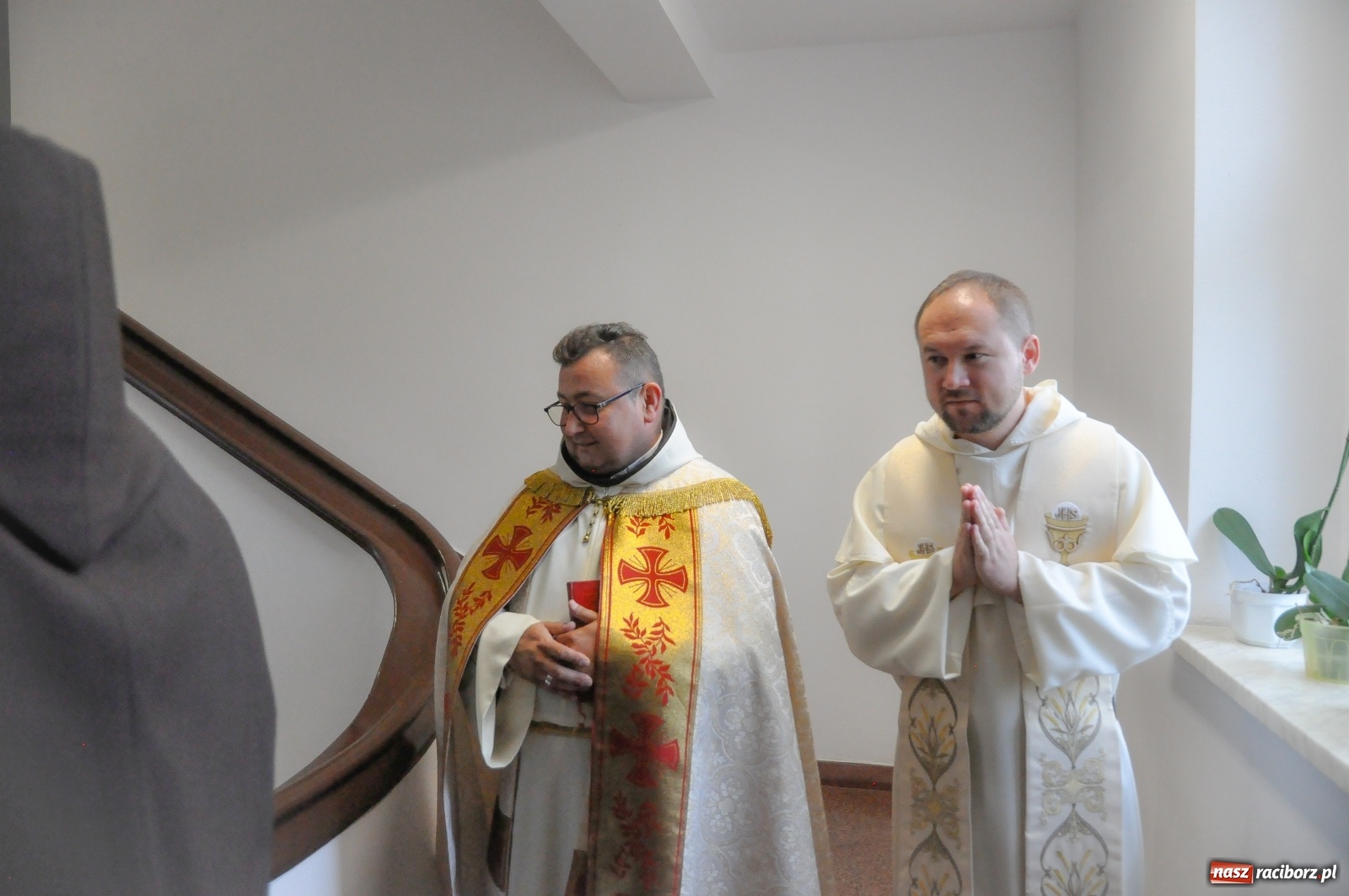 Zdjęcie w galerii na portalu naszraciborz.pl: Dziękuję, że mogłem się od Was uczyć. Prymicje o. Adama Rokosza OP na Płoni [FOTO i WIDEO] wiadomości z regionu