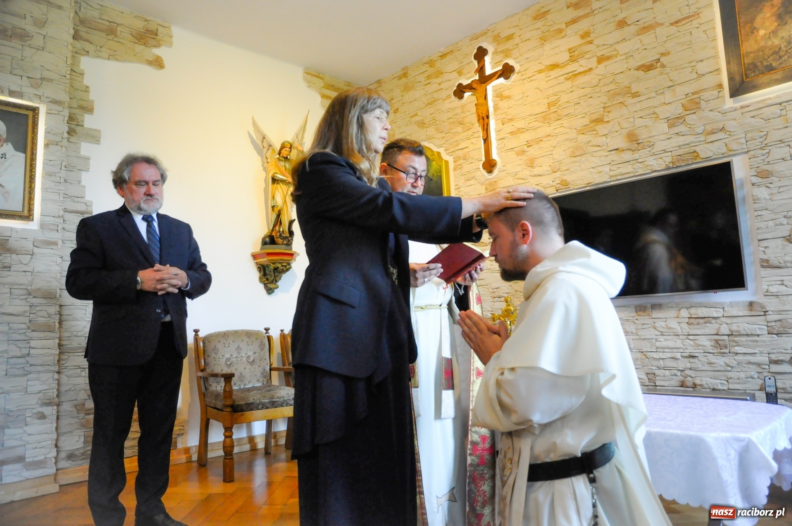 Zdjęcie w galerii na portalu naszraciborz.pl: Dziękuję, że mogłem się od Was uczyć. Prymicje o. Adama Rokosza OP na Płoni [FOTO i WIDEO] wiadomości z regionu
