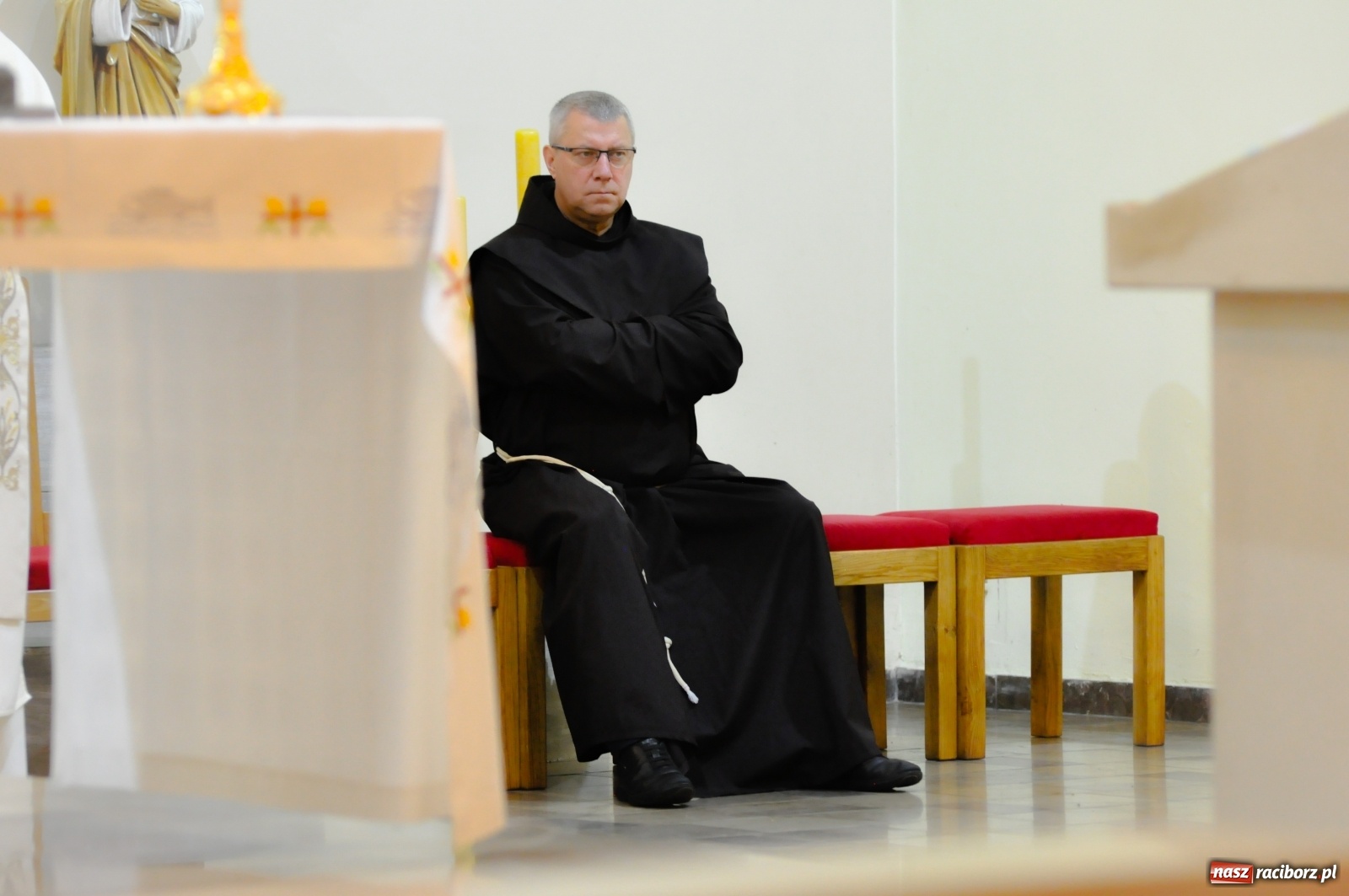 Zdjęcie w galerii na portalu naszraciborz.pl: Dziękuję, że mogłem się od Was uczyć. Prymicje o. Adama Rokosza OP na Płoni [FOTO i WIDEO] wiadomości z regionu