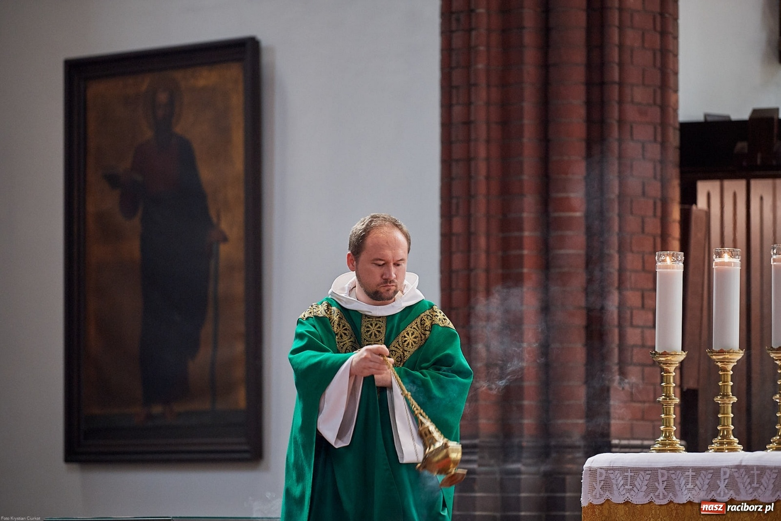 Zdjęcie w galerii na portalu naszraciborz.pl: Dziękuję, że mogłem się od Was uczyć. Prymicje o. Adama Rokosza OP na Płoni [FOTO i WIDEO] wiadomości z regionu