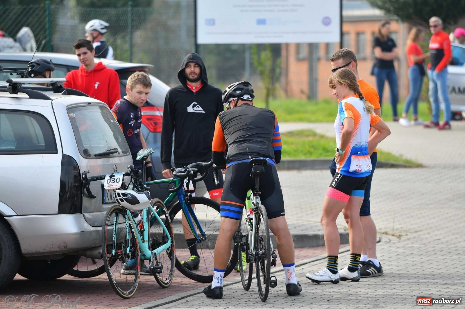 Zdjęcie w galerii na portalu naszraciborz.pl: Rowerem przez Polskę. 105 km przez ziemię raciborską  wiadomości z regionu