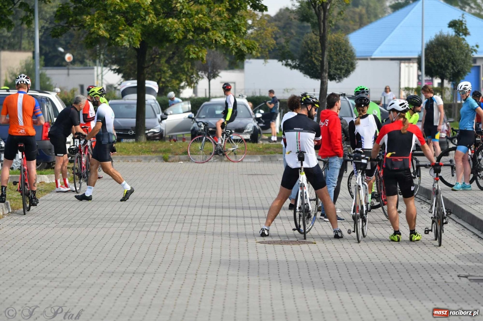 Zdjęcie w galerii na portalu naszraciborz.pl: Rowerem przez Polskę. 105 km przez ziemię raciborską  wiadomości z regionu