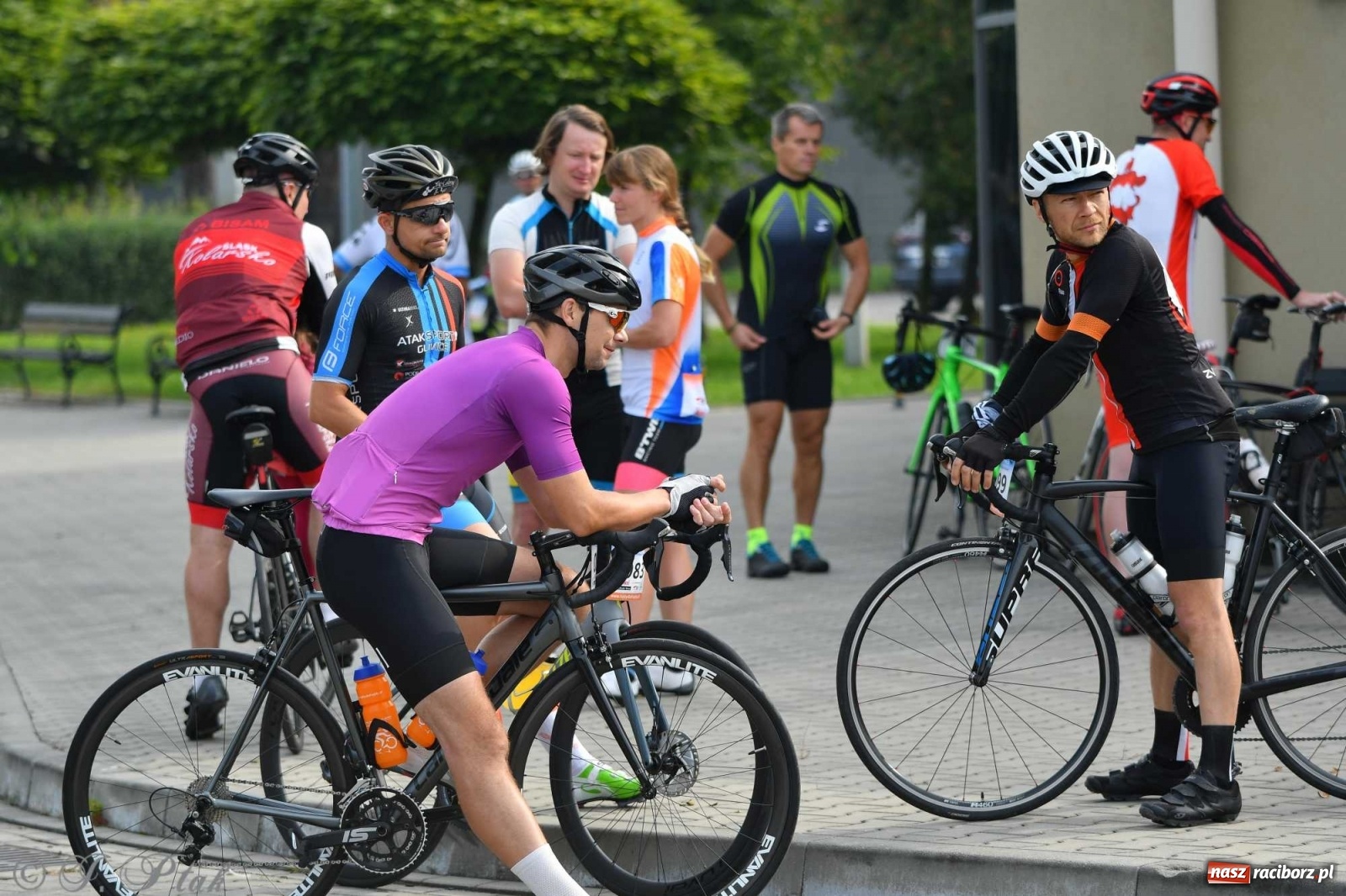 Zdjęcie w galerii na portalu naszraciborz.pl: Rowerem przez Polskę. 105 km przez ziemię raciborską  wiadomości z regionu