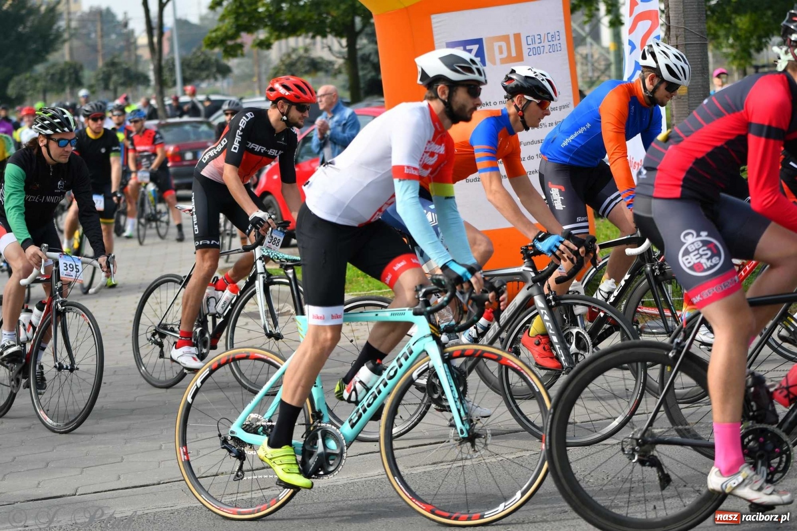 Zdjęcie w galerii na portalu naszraciborz.pl: Rowerem przez Polskę. 105 km przez ziemię raciborską  wiadomości z regionu