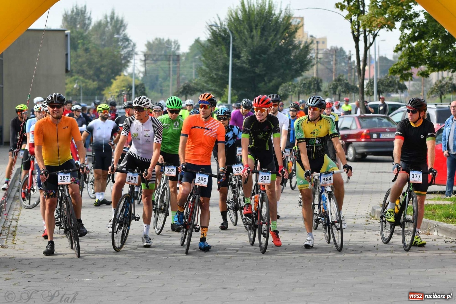 Zdjęcie w galerii na portalu naszraciborz.pl: Rowerem przez Polskę. 105 km przez ziemię raciborską  wiadomości z regionu