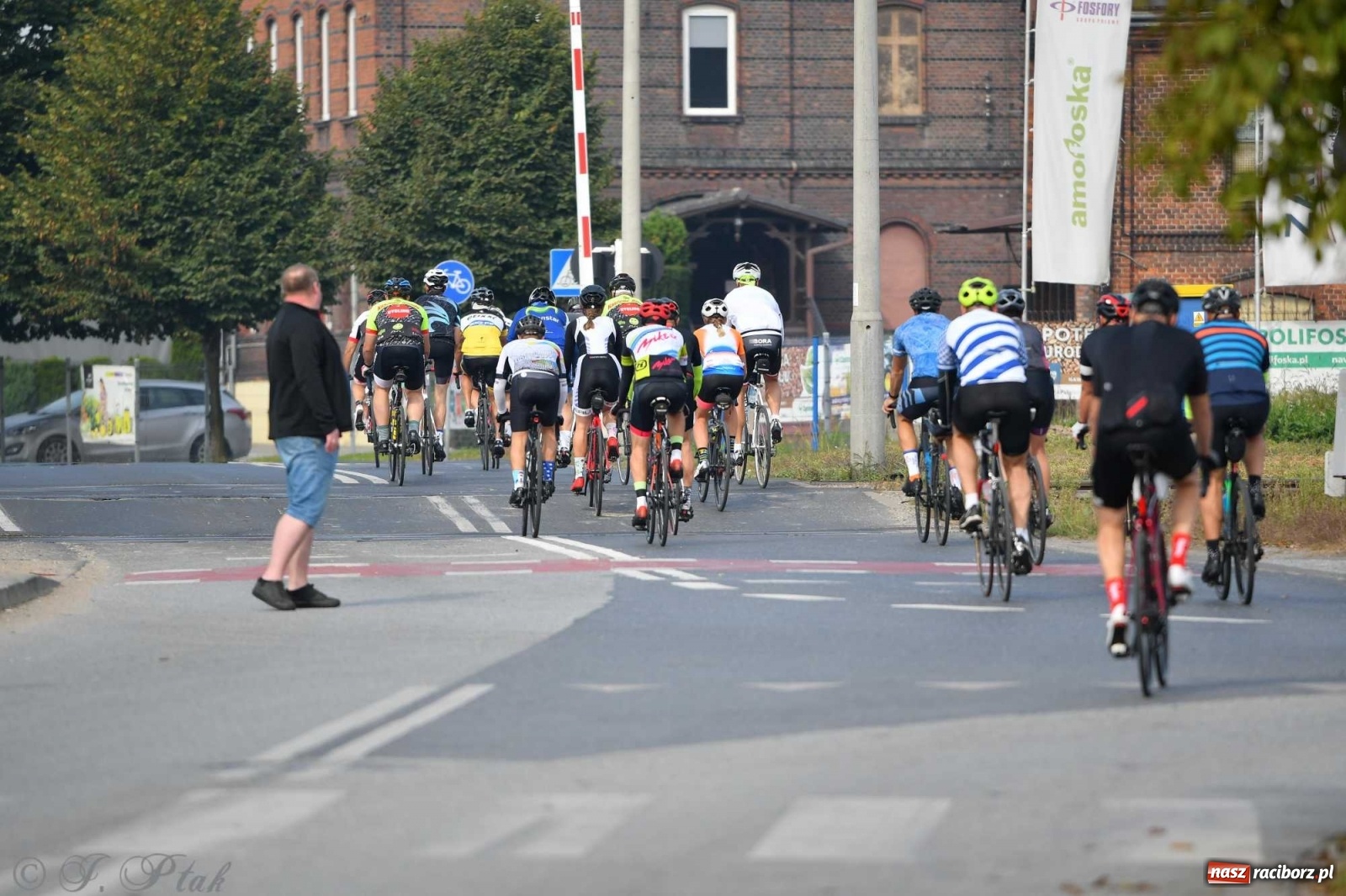 Zdjęcie w galerii na portalu naszraciborz.pl: Rowerem przez Polskę. 105 km przez ziemię raciborską  wiadomości z regionu