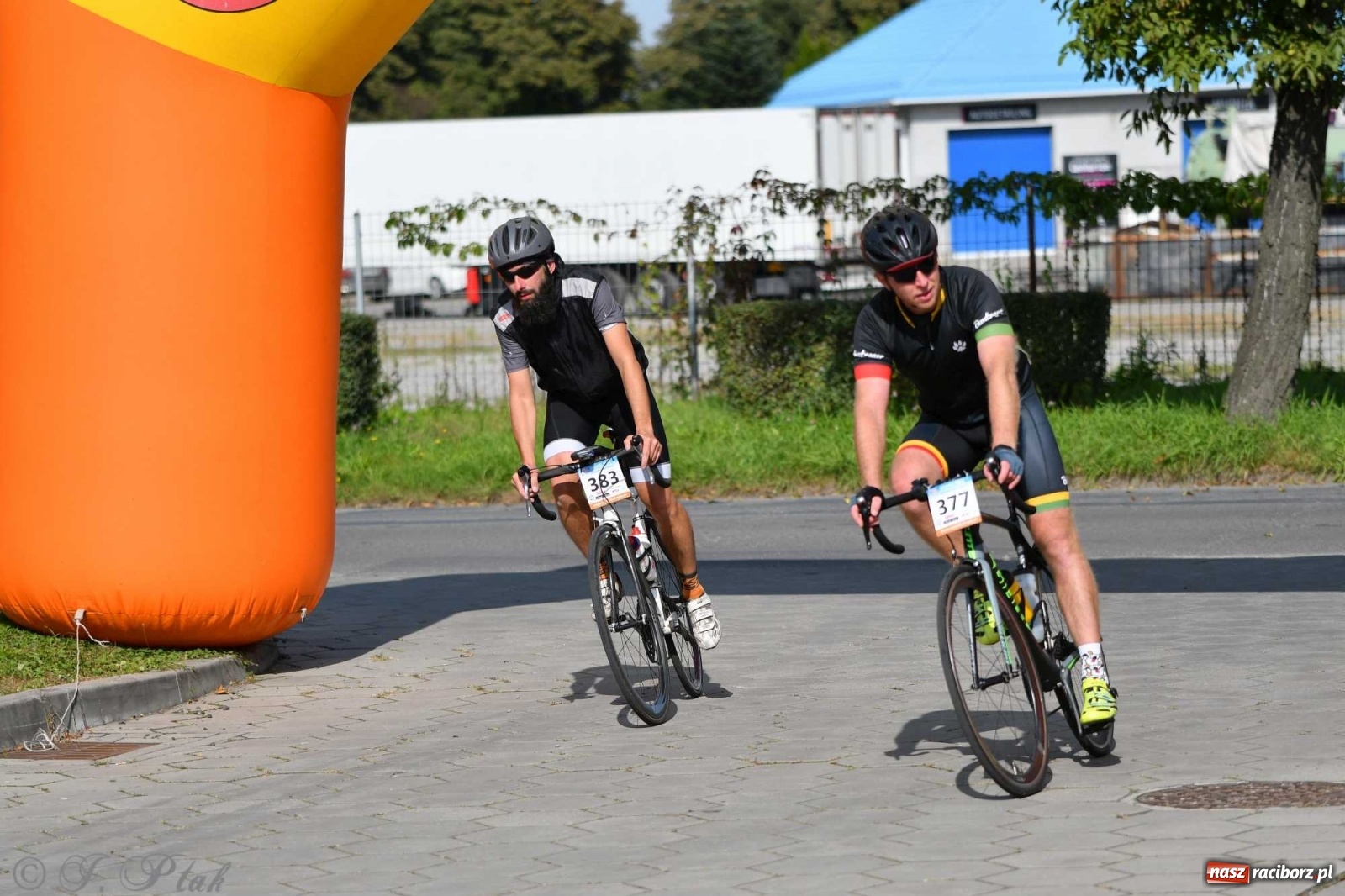 Zdjęcie w galerii na portalu naszraciborz.pl: Rowerem przez Polskę. 105 km przez ziemię raciborską  wiadomości z regionu