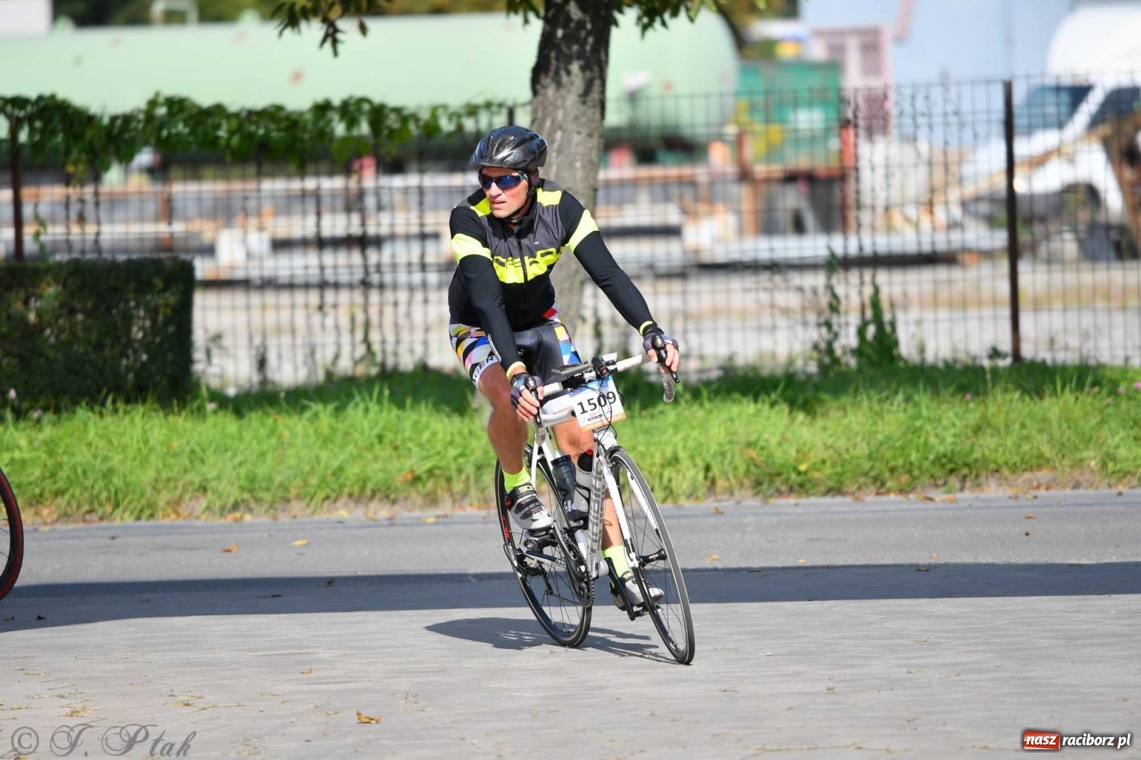 Zdjęcie w galerii na portalu naszraciborz.pl: Rowerem przez Polskę. 105 km przez ziemię raciborską  wiadomości z regionu