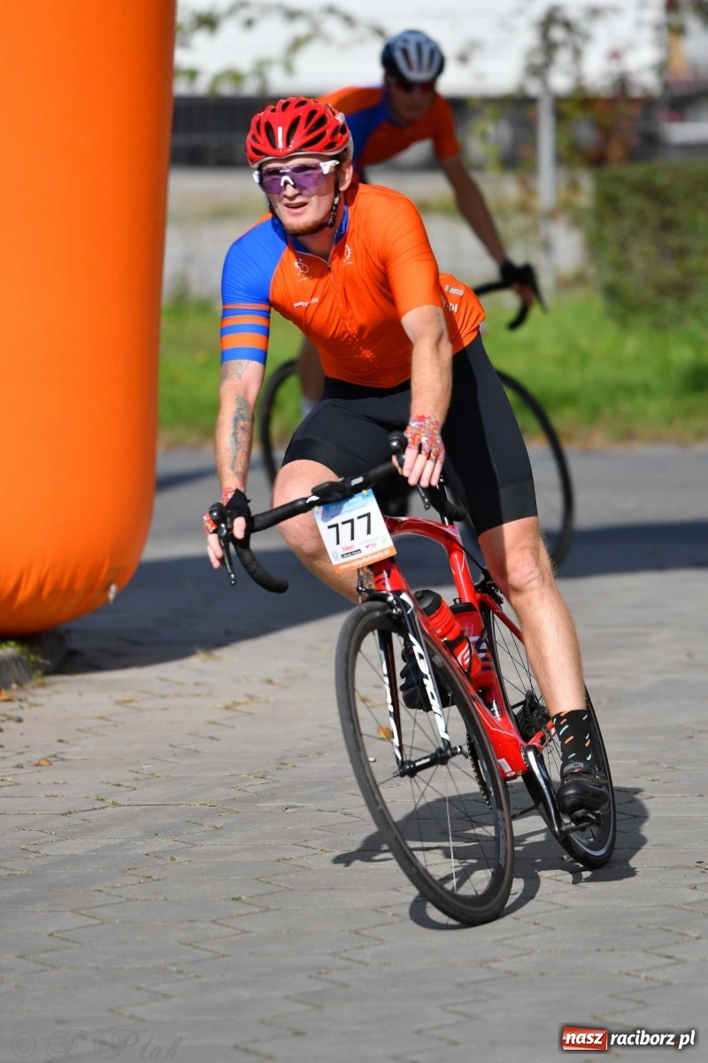 Zdjęcie w galerii na portalu naszraciborz.pl: Rowerem przez Polskę. 105 km przez ziemię raciborską  wiadomości z regionu