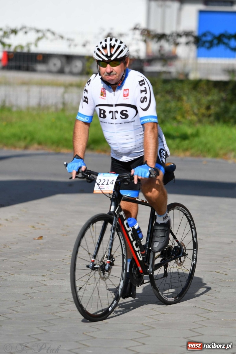 Zdjęcie w galerii na portalu naszraciborz.pl: Rowerem przez Polskę. 105 km przez ziemię raciborską  wiadomości z regionu