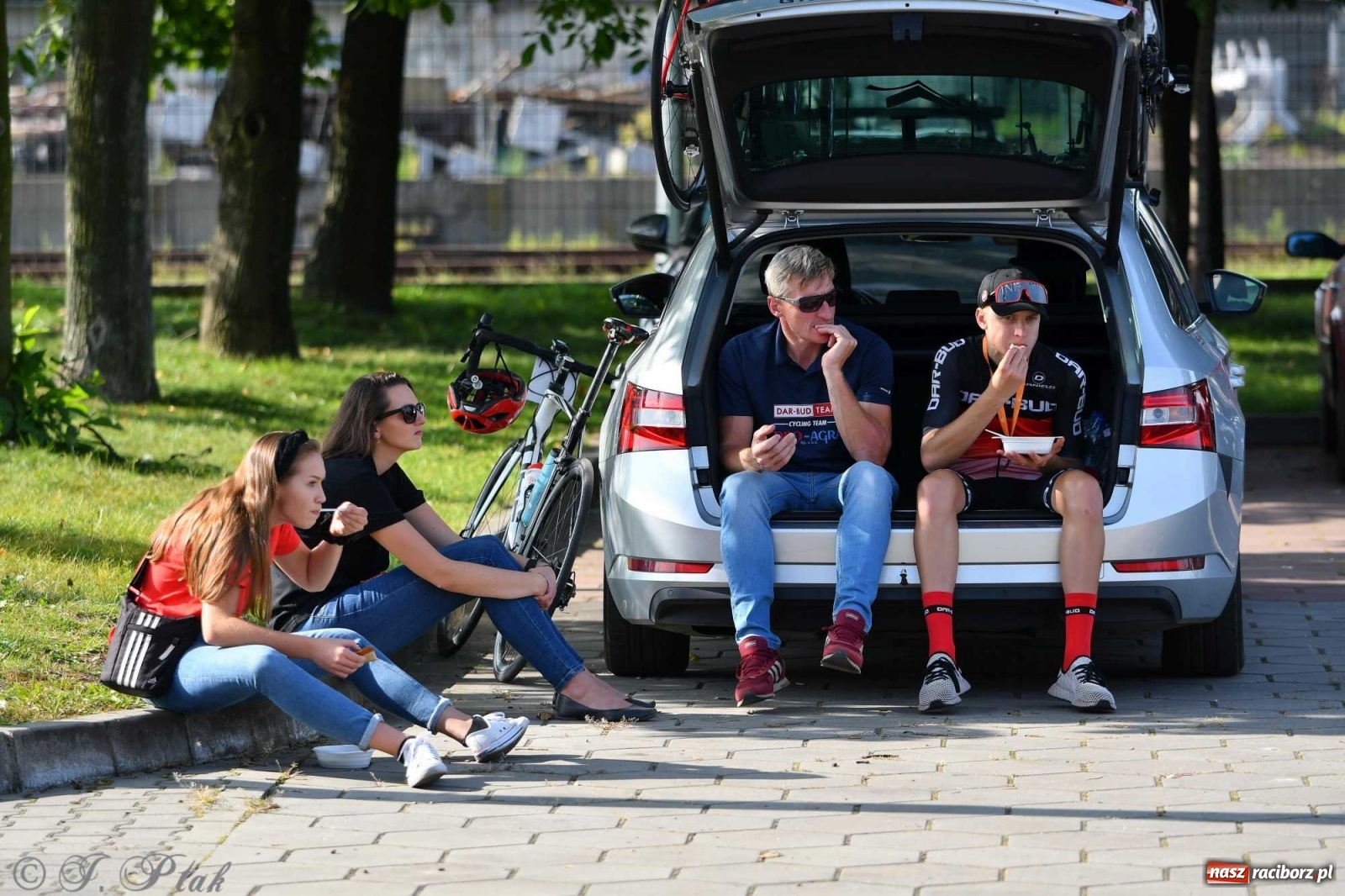 Zdjęcie w galerii na portalu naszraciborz.pl: Rowerem przez Polskę. 105 km przez ziemię raciborską  wiadomości z regionu