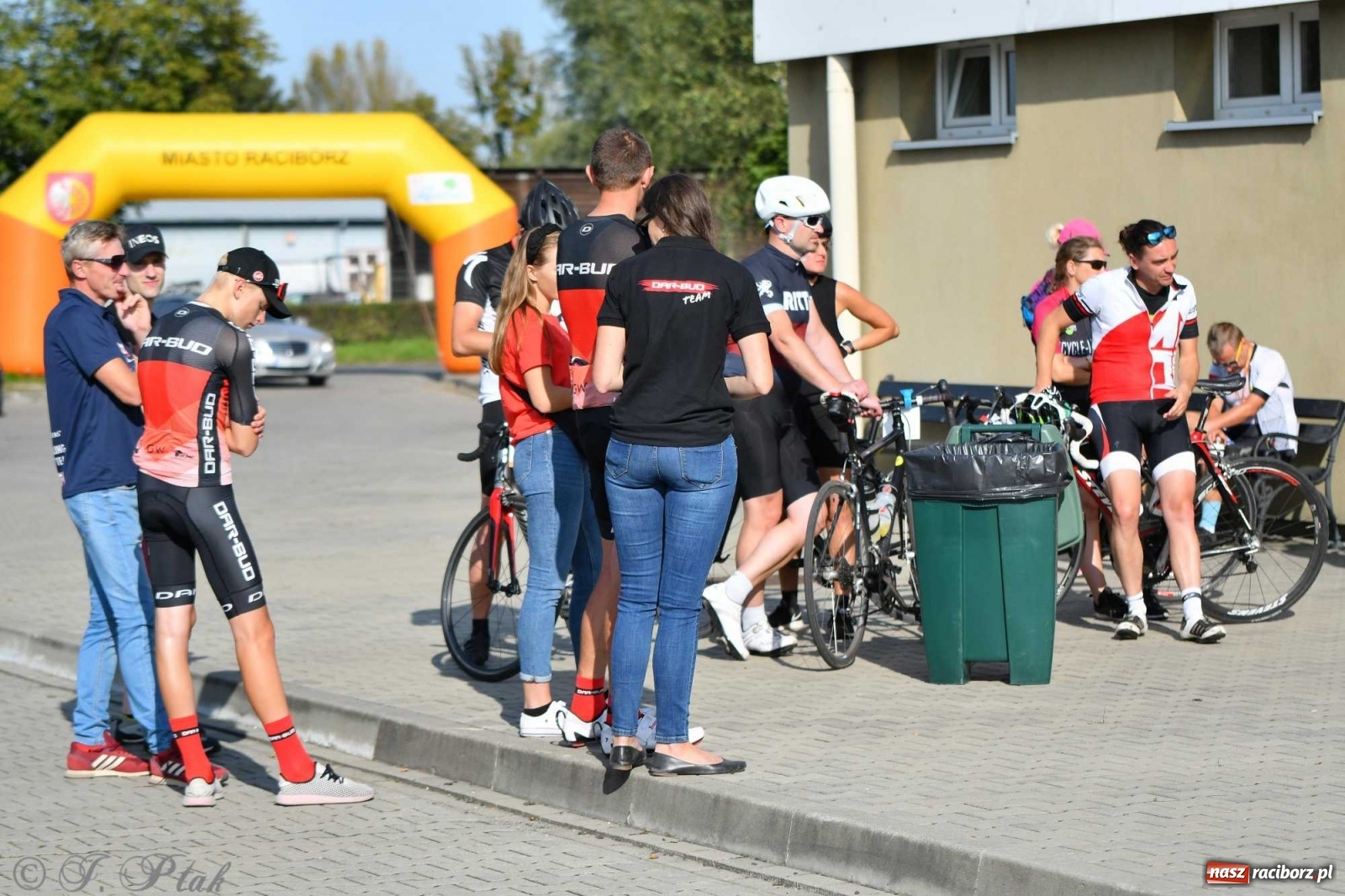 Zdjęcie w galerii na portalu naszraciborz.pl: Rowerem przez Polskę. 105 km przez ziemię raciborską  wiadomości z regionu