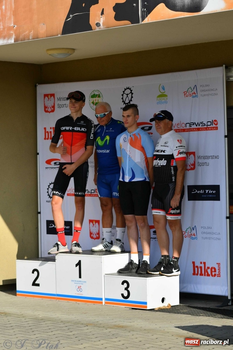 Zdjęcie w galerii na portalu naszraciborz.pl: Rowerem przez Polskę. 105 km przez ziemię raciborską  wiadomości z regionu