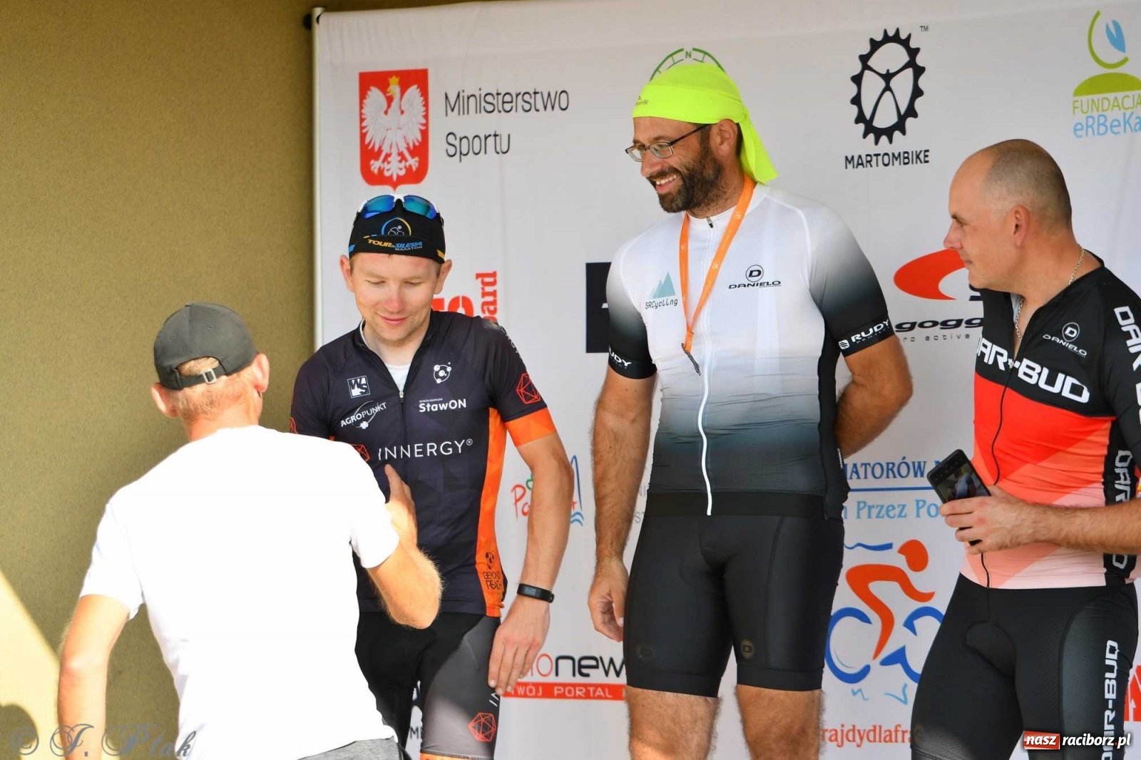 Zdjęcie w galerii na portalu naszraciborz.pl: Rowerem przez Polskę. 105 km przez ziemię raciborską  wiadomości z regionu