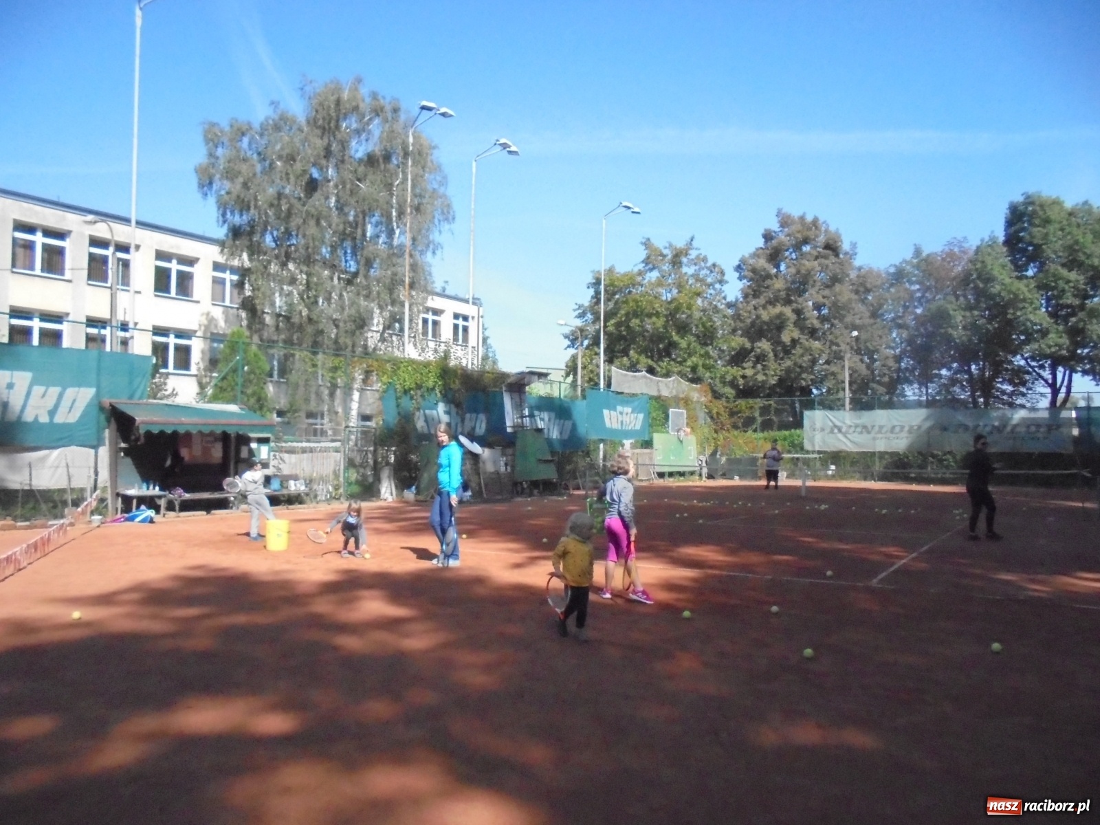 Zdjęcie w galerii na portalu naszraciborz.pl: Sportowy weekend na kortach TKKF Rafako wiadomości z regionu