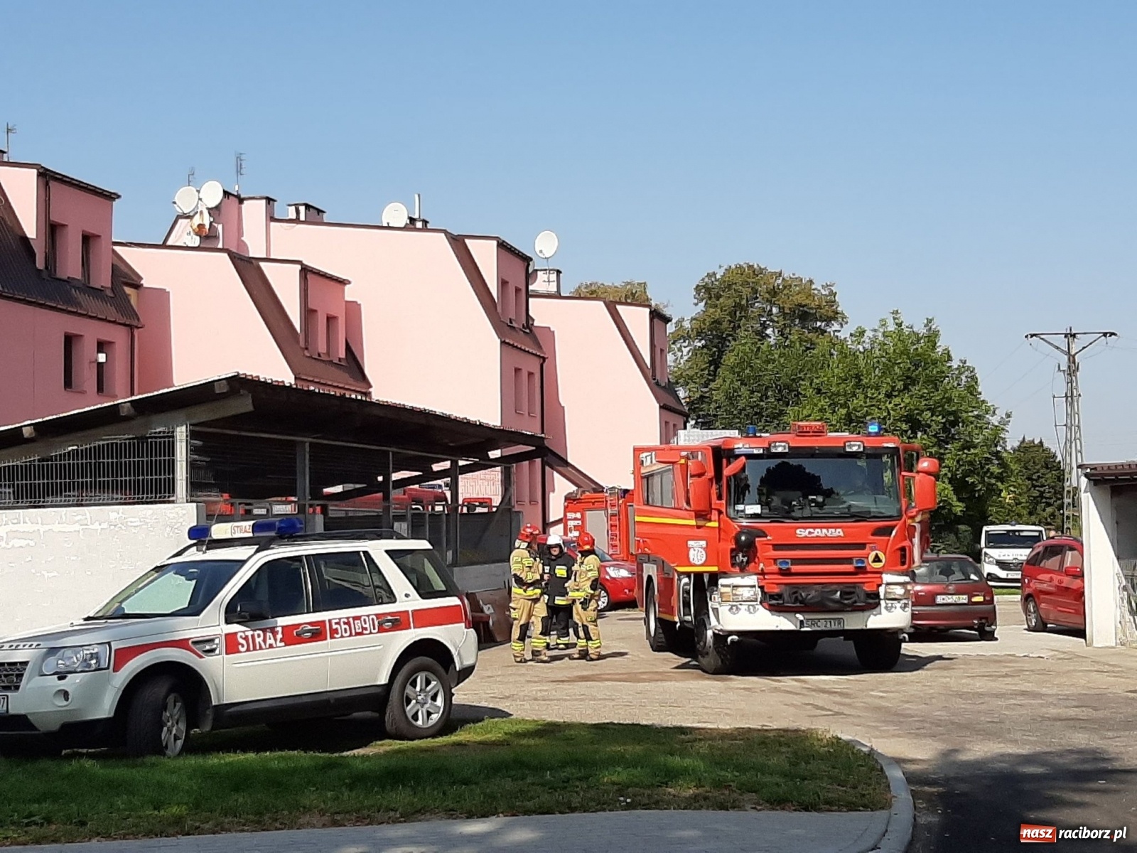 Zdjęcie w galerii na portalu naszraciborz.pl: Strażacka akcja w Chałupkach. Powodem zadymienie [FOTO] wiadomości z regionu