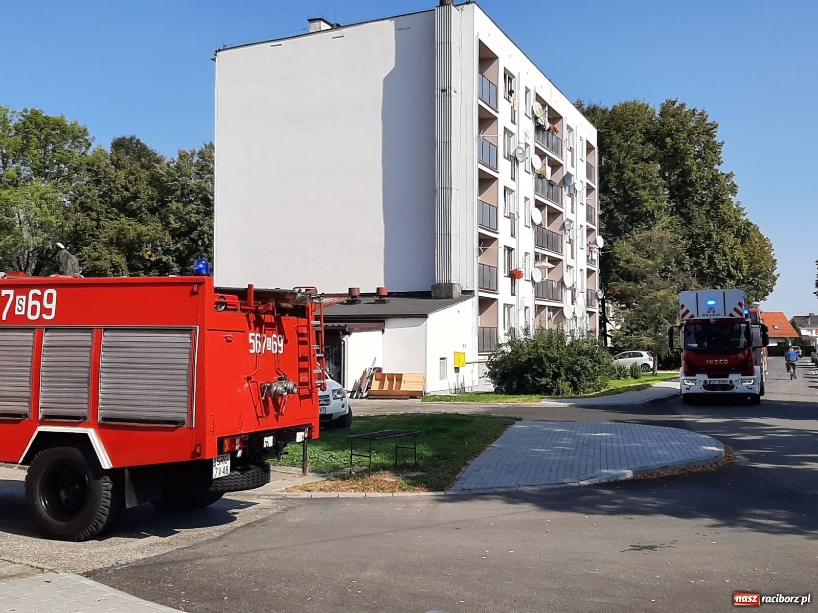 Zdjęcie w galerii na portalu naszraciborz.pl: Strażacka akcja w Chałupkach. Powodem zadymienie [FOTO] wiadomości z regionu