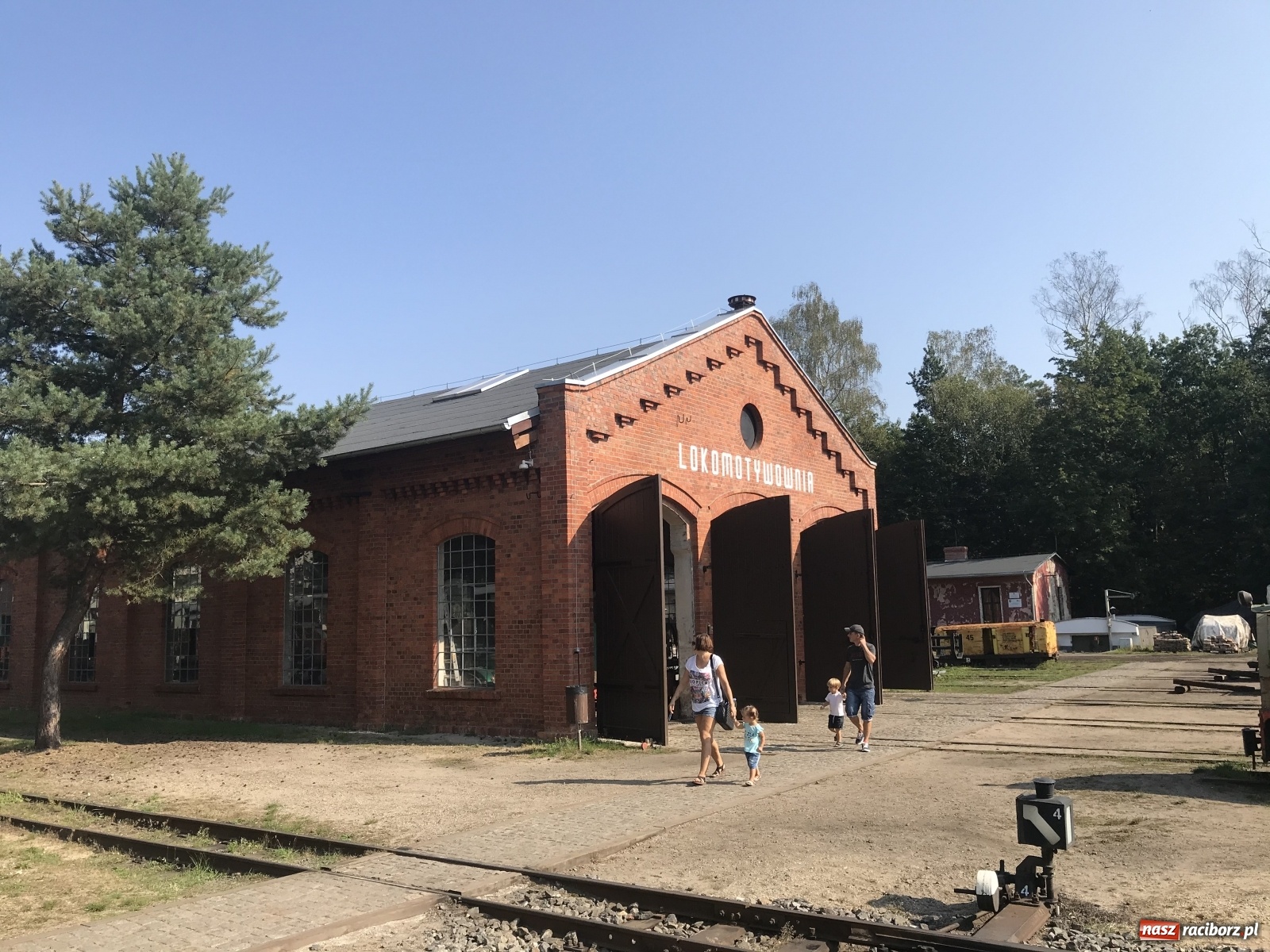 Zdjęcie w galerii na portalu naszraciborz.pl: Przedstawiciele branży turystycznej zwiedzali Krainę Górnej Odry wiadomości z regionu