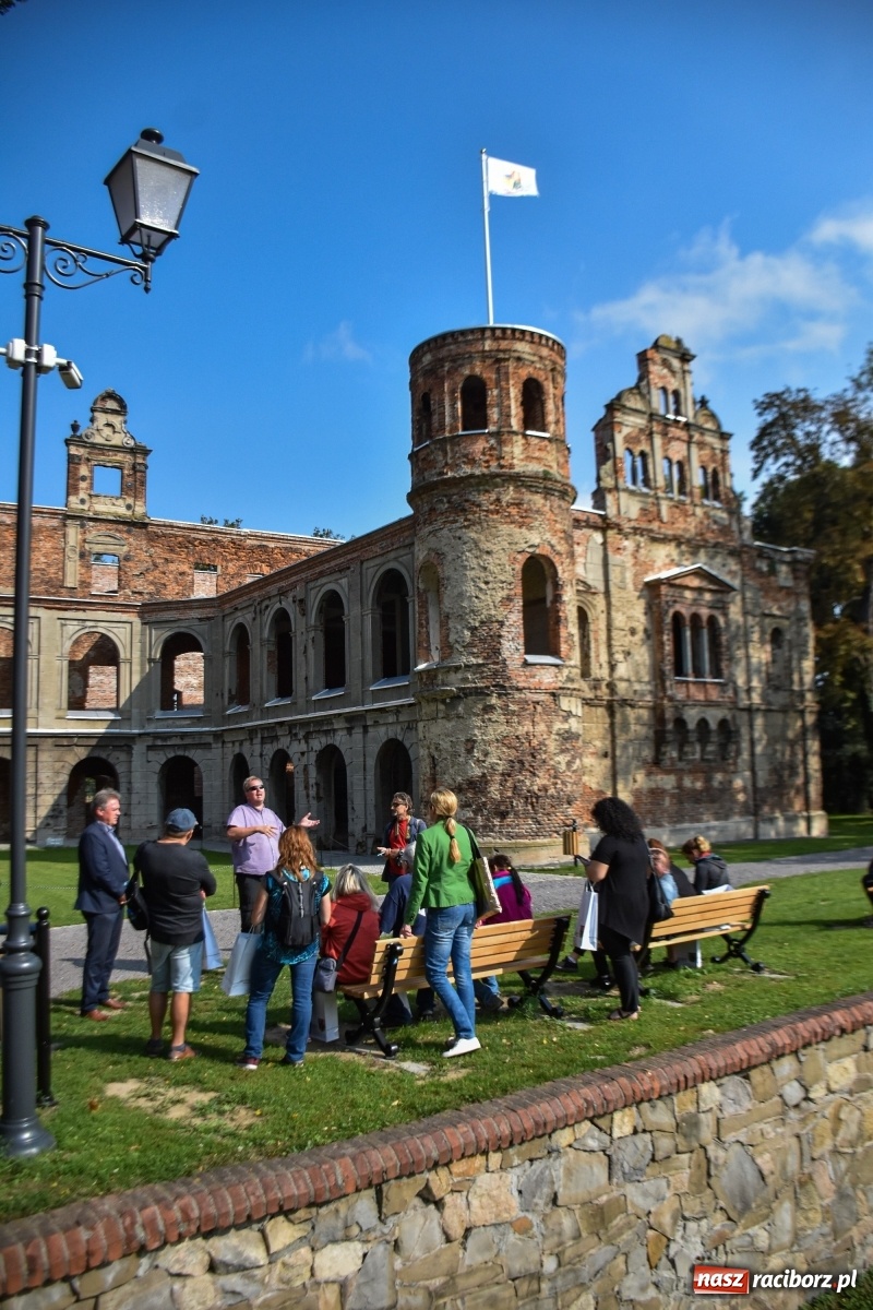 Zdjęcie w galerii na portalu naszraciborz.pl: Przedstawiciele branży turystycznej zwiedzali Krainę Górnej Odry wiadomości z regionu