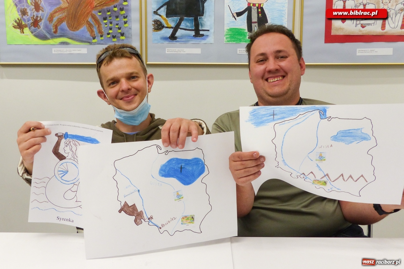 Zdjęcie w galerii na portalu naszraciborz.pl: Podopieczni Stowarzyszenia DOM z wizytą w raciborskiej bibliotece wiadomości z regionu