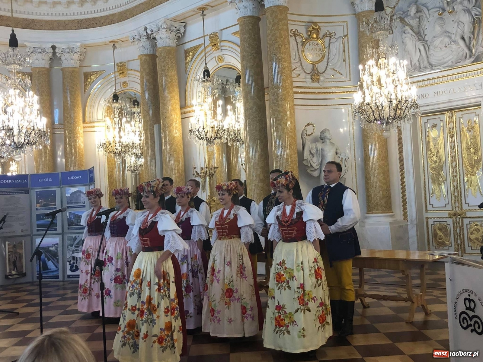 Zdjęcie w galerii na portalu naszraciborz.pl: Wójt Krzyżanowic odebrał wyróżnienie na Zamku Królewskim w Warszawie  wiadomości z regionu