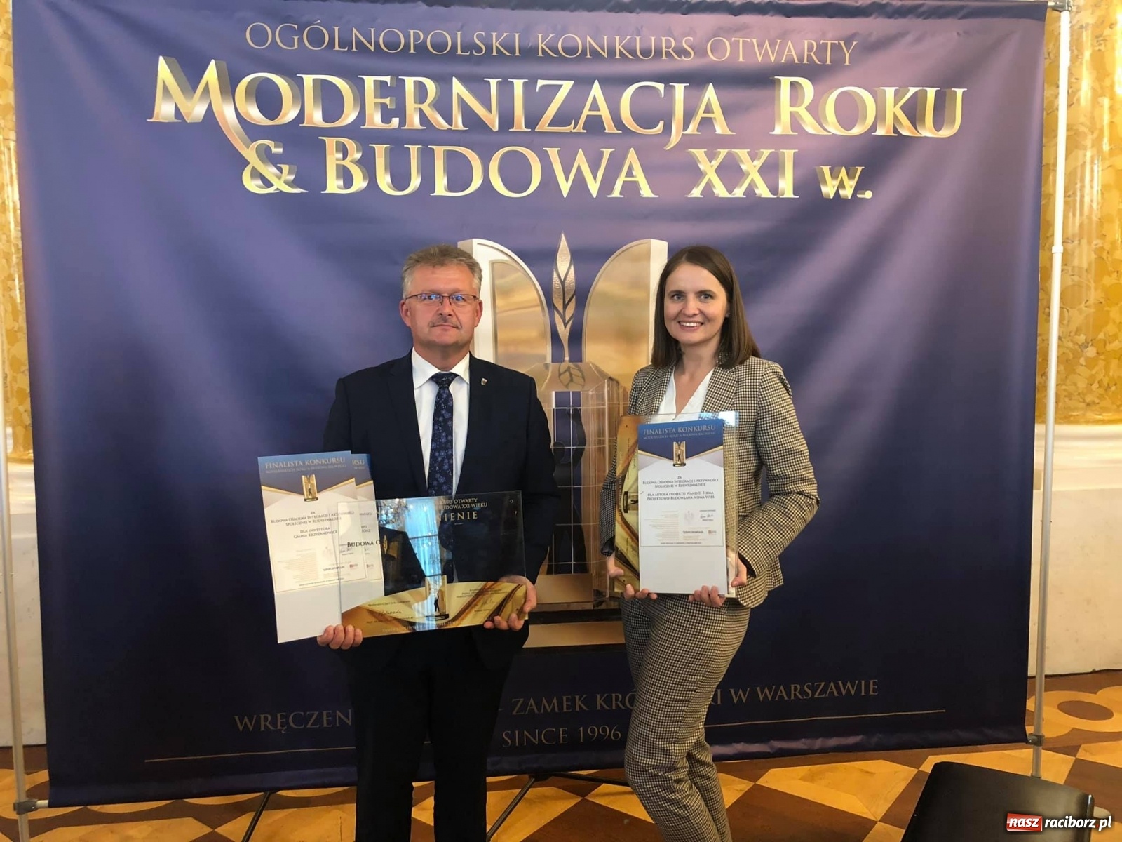 Zdjęcie w galerii na portalu naszraciborz.pl: Wójt Krzyżanowic odebrał wyróżnienie na Zamku Królewskim w Warszawie  wiadomości z regionu