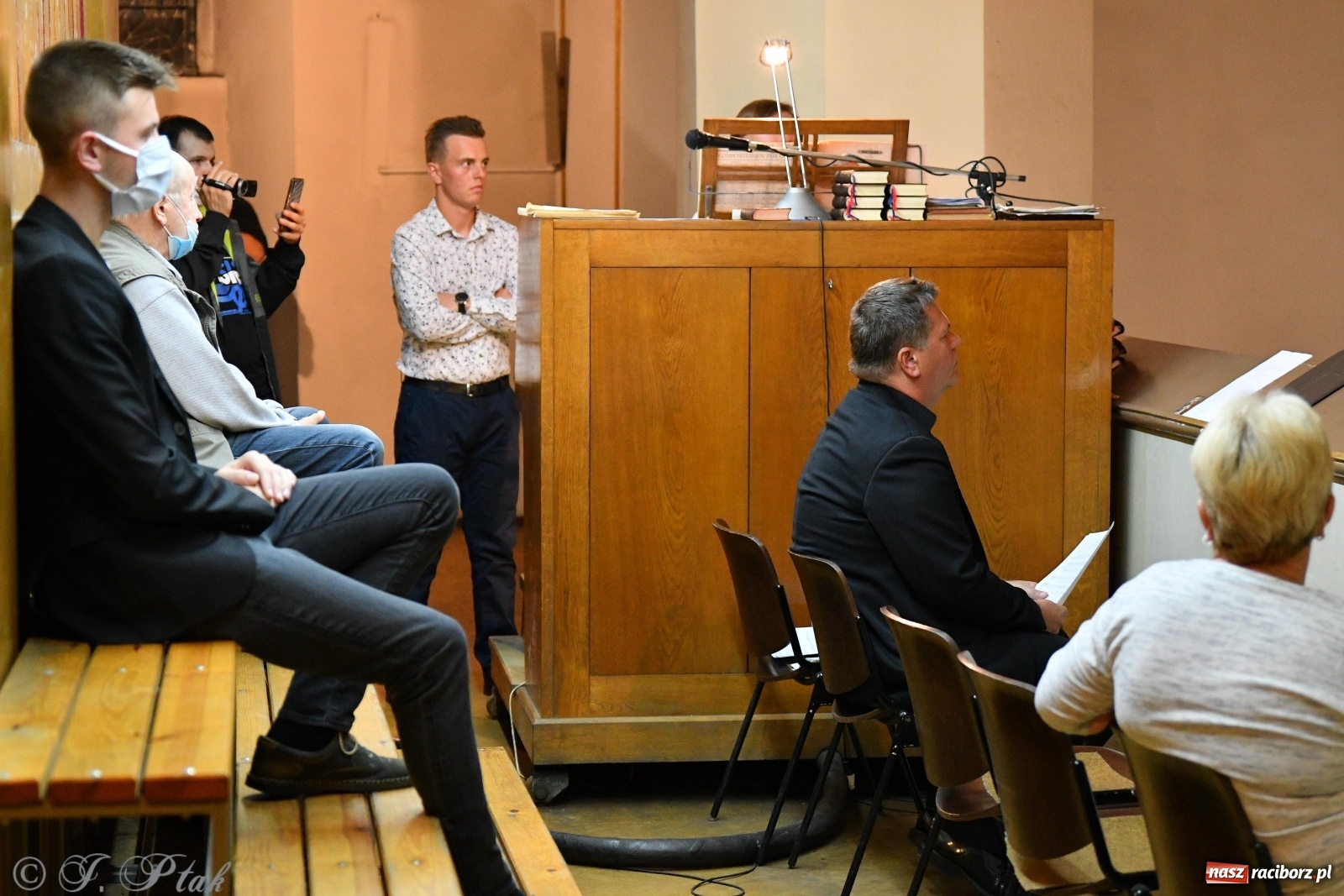 Zdjęcie w galerii na portalu naszraciborz.pl: Arie starowłoskie zabrzmiały w kościele farnym  wiadomości z regionu