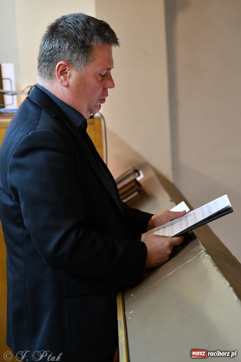 Zdjęcie w galerii na portalu naszraciborz.pl: Arie starowłoskie zabrzmiały w kościele farnym  wiadomości z regionu