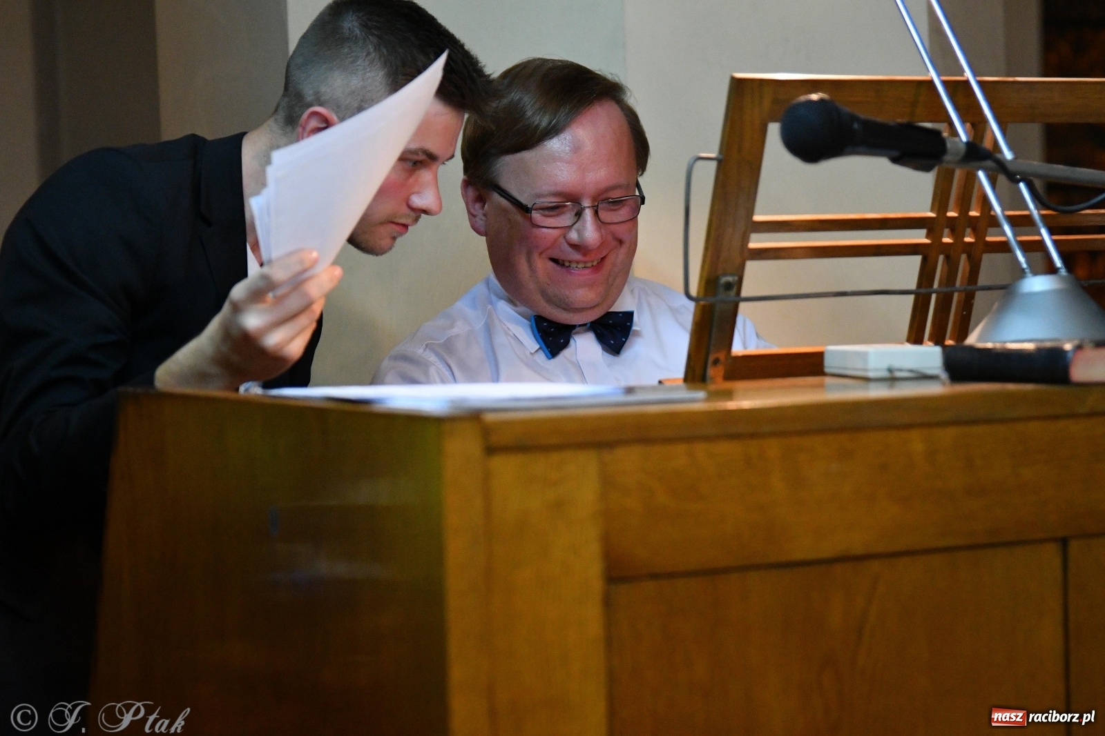 Zdjęcie w galerii na portalu naszraciborz.pl: Arie starowłoskie zabrzmiały w kościele farnym  wiadomości z regionu