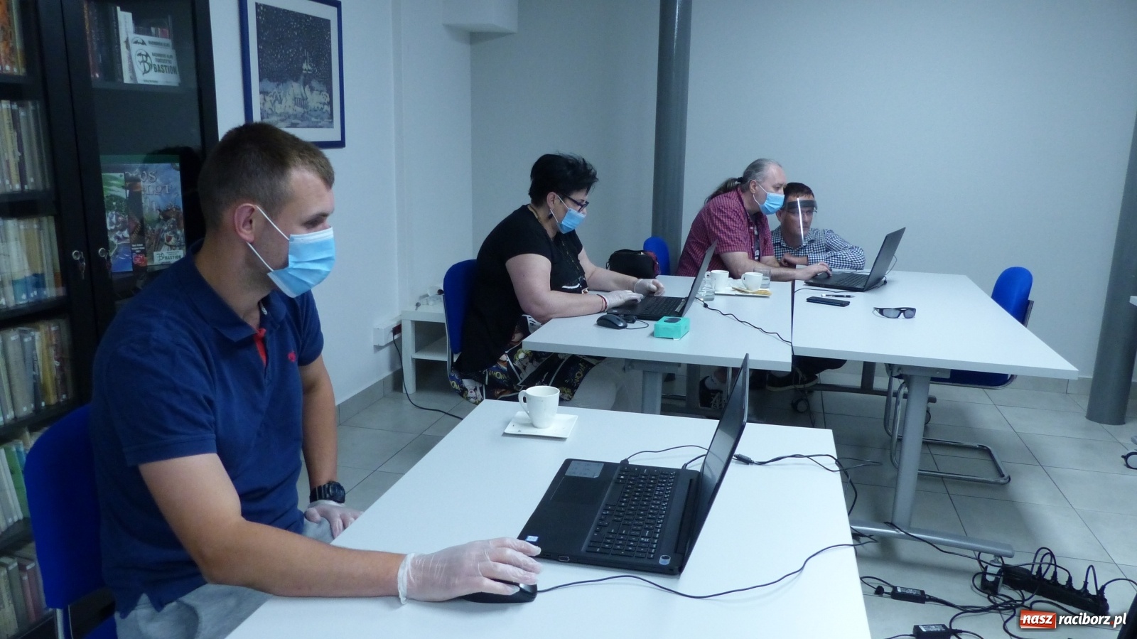 Zdjęcie w galerii na portalu naszraciborz.pl: Raciborzanki doskonale sobie radzą z wizażem i stylizacją [FOTO] wiadomości z regionu