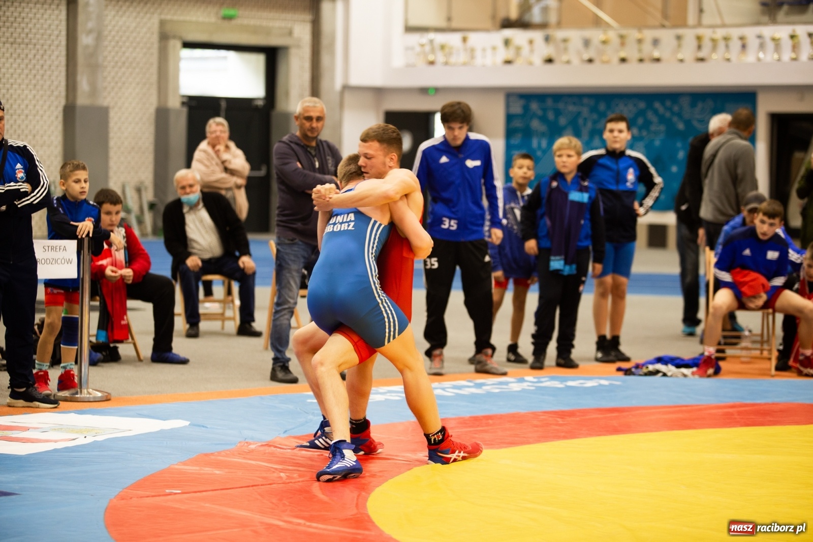 Zdjęcie w galerii na portalu naszraciborz.pl: Memoriał im. Grzegorza Pieronkiewicza w zapasach w stylu klasycznym młodzików wiadomości z regionu