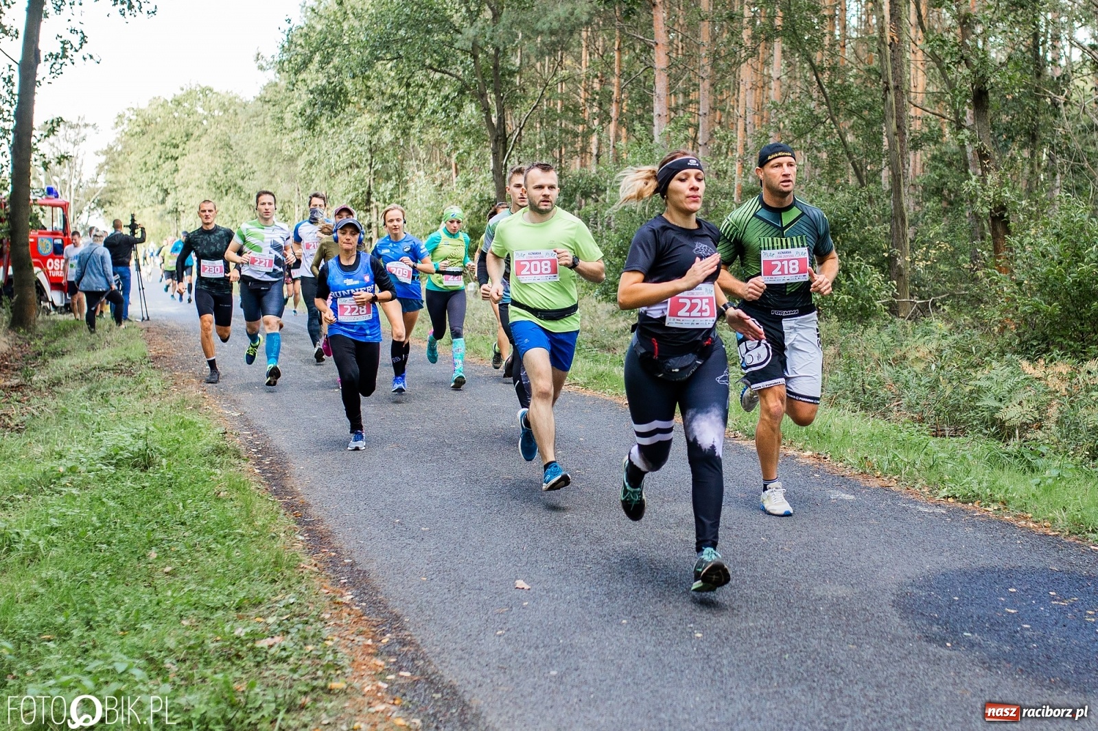 Zdjęcie w galerii na portalu naszraciborz.pl: V Kuźniański Półmaraton Leśny 2020 [FOTO] wiadomości z regionu