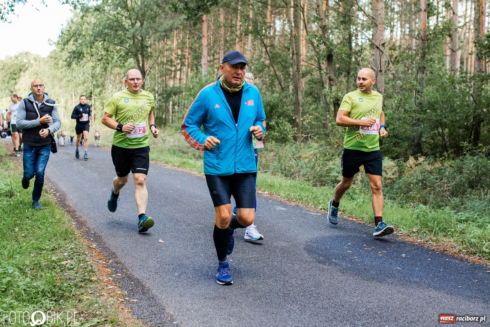 Zdjęcie w galerii na portalu naszraciborz.pl: V Kuźniański Półmaraton Leśny 2020 [FOTO] wiadomości z regionu