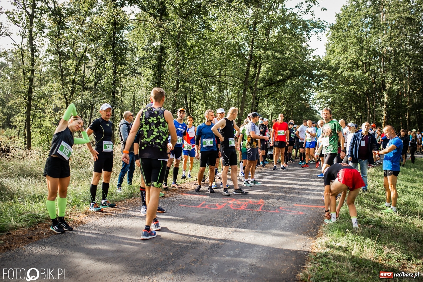 Zdjęcie w galerii na portalu naszraciborz.pl: V Kuźniański Półmaraton Leśny 2020 [FOTO] wiadomości z regionu