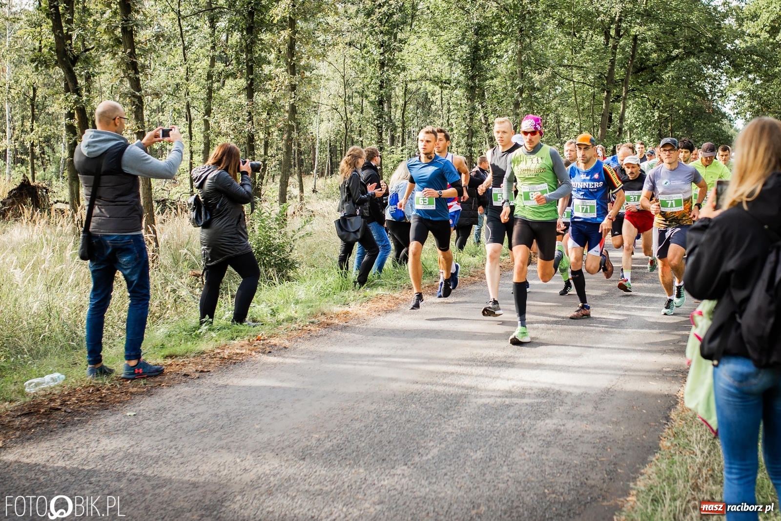 Zdjęcie w galerii na portalu naszraciborz.pl: V Kuźniański Półmaraton Leśny 2020 [FOTO] wiadomości z regionu