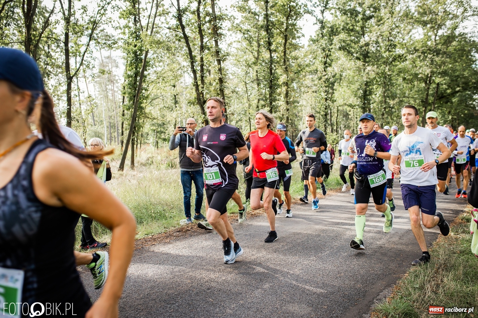 Zdjęcie w galerii na portalu naszraciborz.pl: V Kuźniański Półmaraton Leśny 2020 [FOTO] wiadomości z regionu